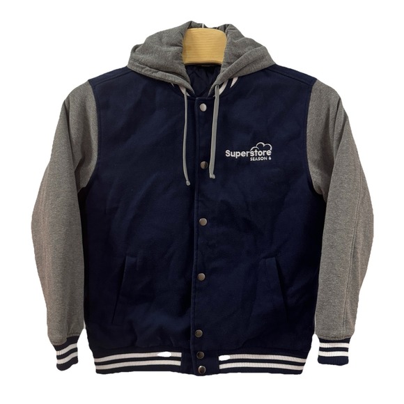Superstore TV‎ Show Season 6 Cast Crew Only Wrap Gift Jacket Size Large
